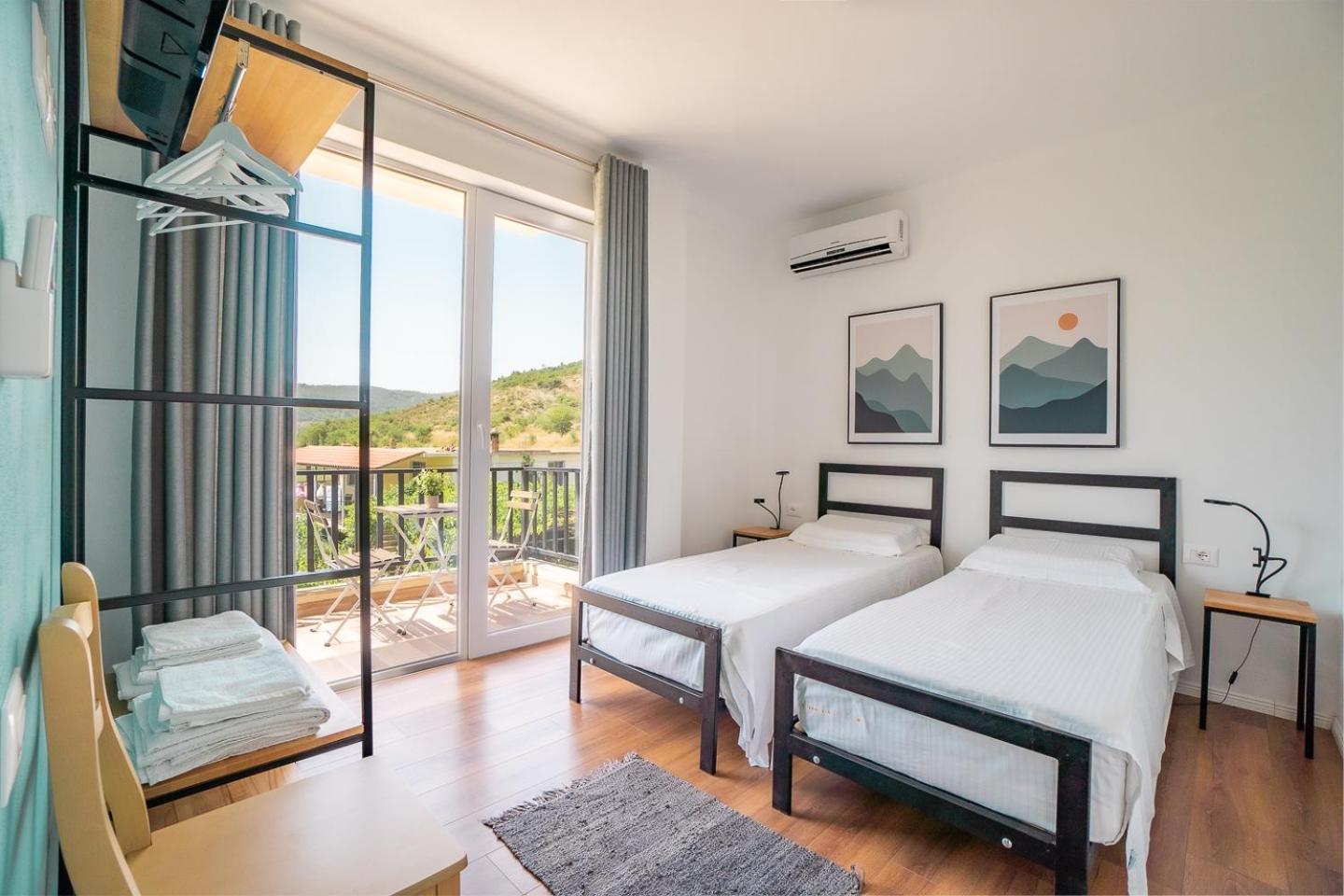Bujtina Lumo & Pool Villa Permet Ngoại thất bức ảnh