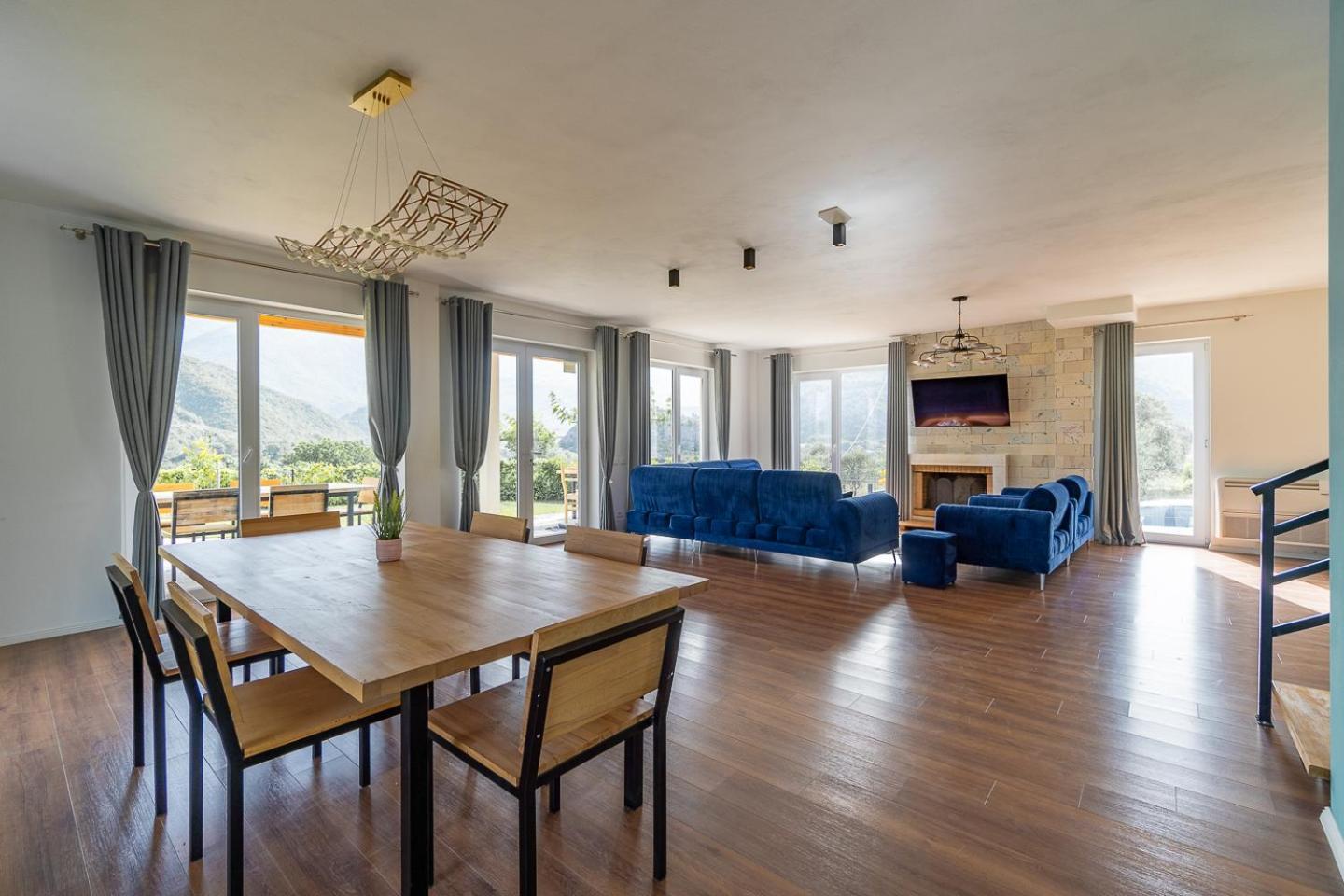 Bujtina Lumo & Pool Villa Permet Ngoại thất bức ảnh